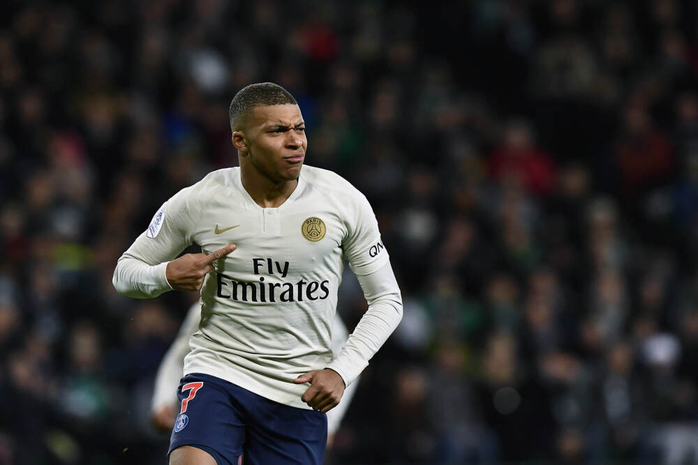 高伟达：AI领域未能对当期业绩产生重大影响